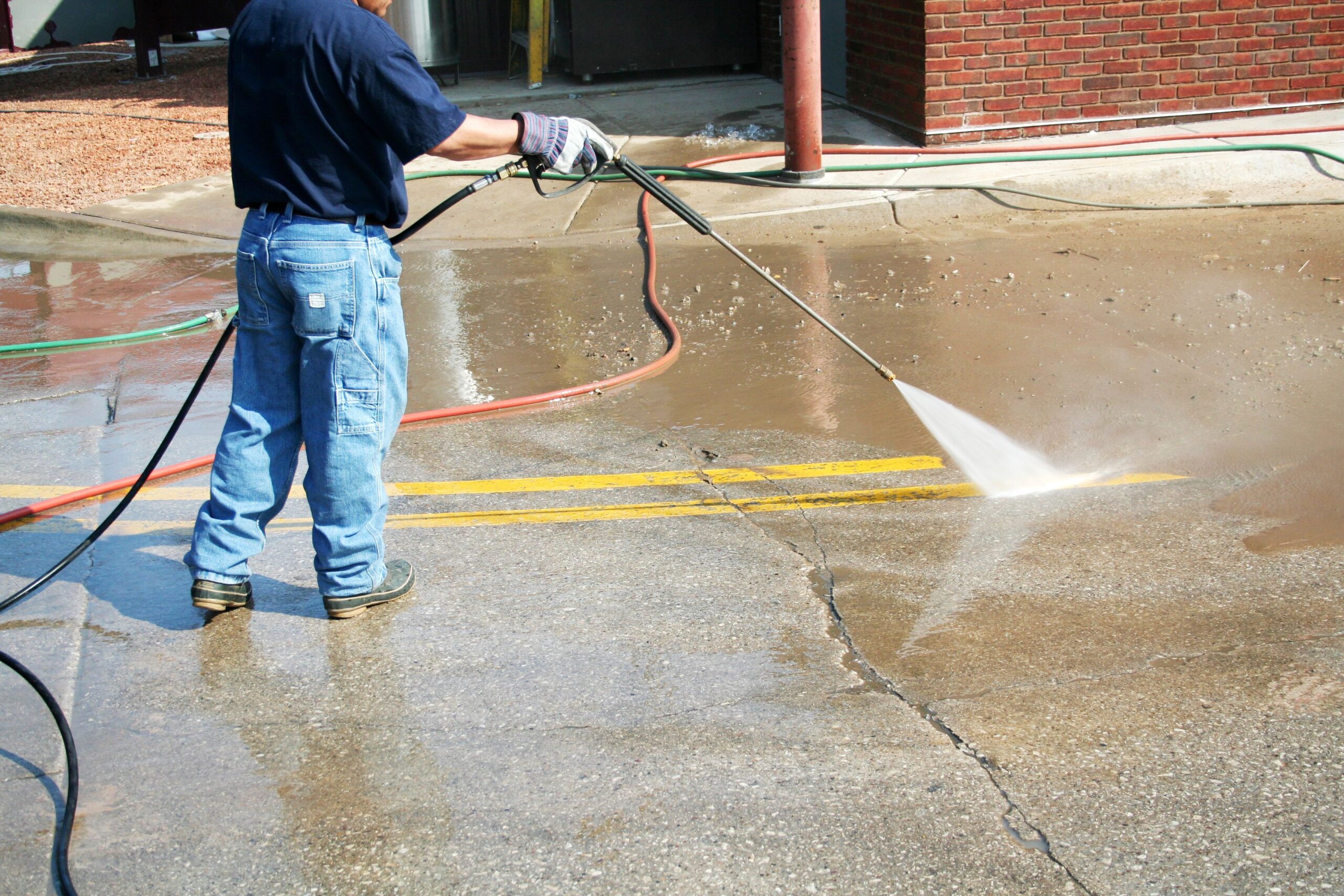 Clean Or Rough Path Path Cleaning - Elevate Exterior Solutions